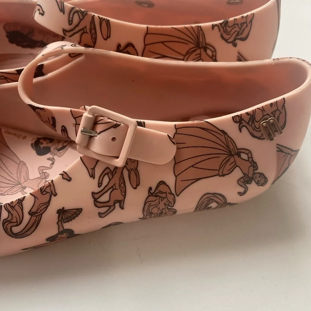 MINI MELISSA Disney Princess Mary Janes size 3. Cinderella,Moana,Ariel jasmine